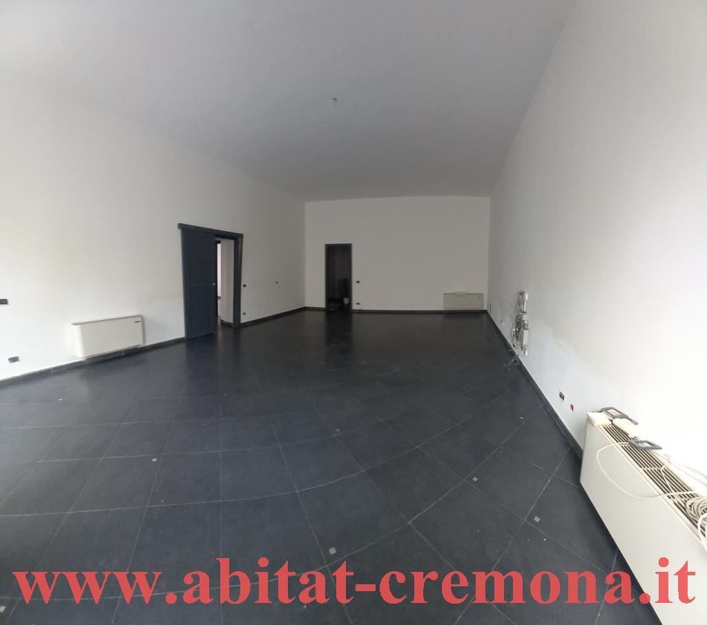 Ufficio in Via Manini 28, Cremona, {3} - Foto 2