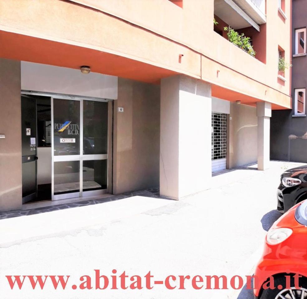 Ufficio in Via Maffino Maffi 6, Cremona, {3} - Foto 1