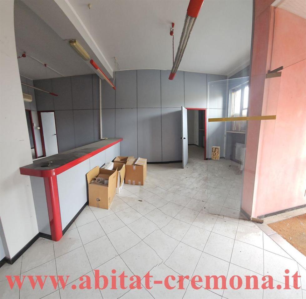 Ufficio in Via Milano 10d, Cremona, {3} - Foto 1