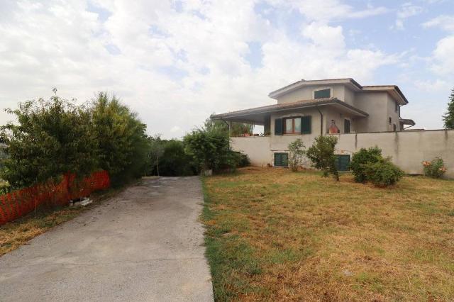 Villa in Via di Vallelunga, Rignano Flaminio - Foto 1