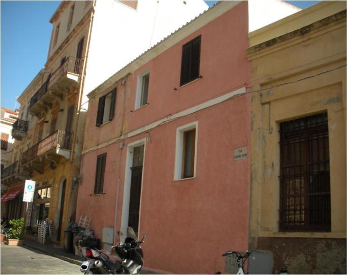 Ufficio in vendita a La Maddalena