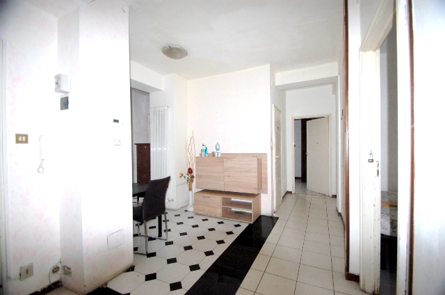 4-room flat in {3}, Viale della Costituzione - Photo 1