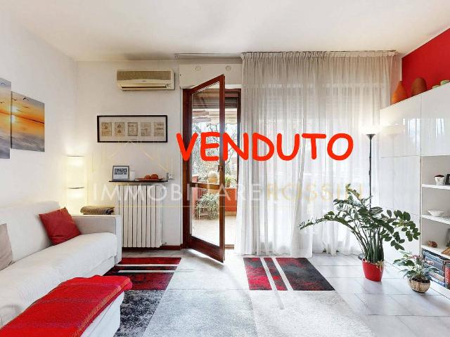 3-room flat in Via Pablo Picasso, Buccinasco - Photo 1