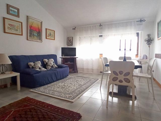 2-room flat in Via Vincenzo Gioberti, Viareggio - Photo 1