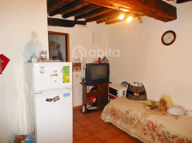 2-room flat in Via Roma, Montevarchi - Photo 1