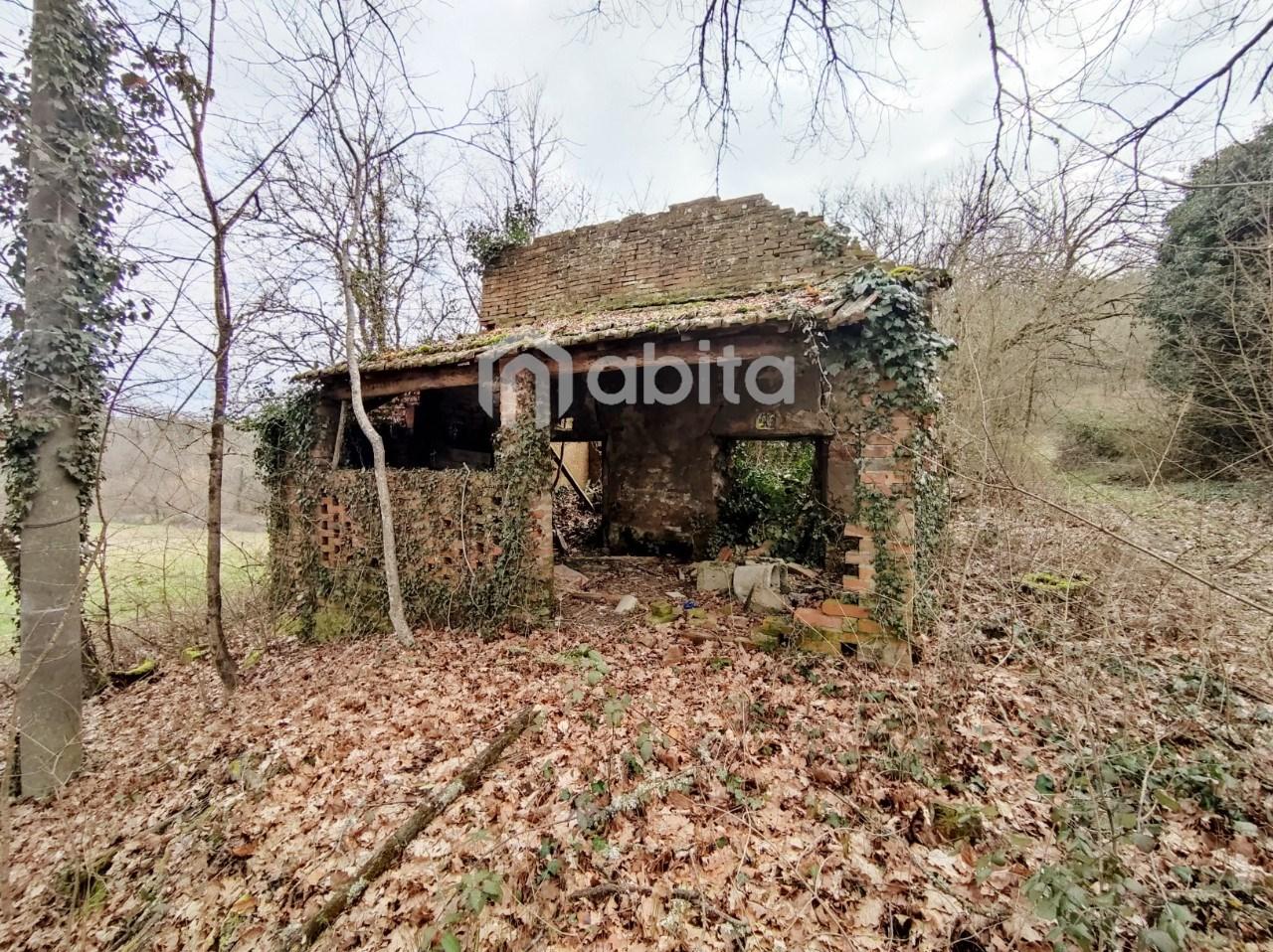 Rustico in vendita a Montevarchi