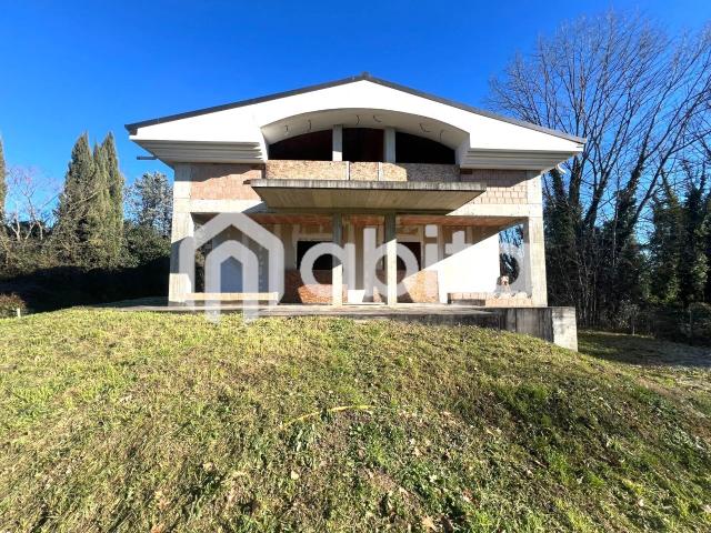 Detached house in Via Vittorio Bottego, Montevarchi - Photo 1