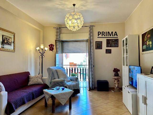 Dreizimmerwohnung in Via Santa Maria La Stella, Aci Sant'Antonio - Foto 1