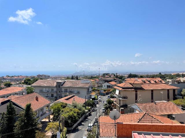 Zweizimmerwohnung in Via Giacomo Leopardi, Gravina di Catania - Foto 1