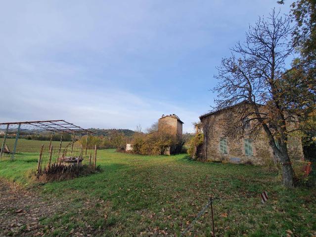 Country house or cottage in Strada Palazzo dei Prati 11, Perugia - Photo 1