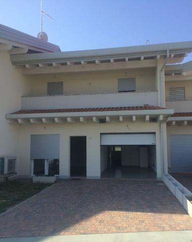 Terraced house, Ravenna - Photo 1