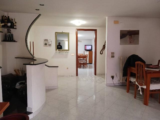 4-room flat in Via Ferrovia Valle, Mercato San Severino - Photo 1