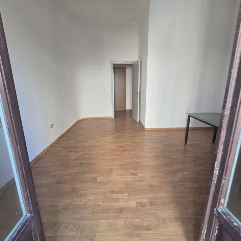 Ufficio in Corso Vittorio Emanuele, Salerno, Salerno, Salerno, {3} - Foto 2