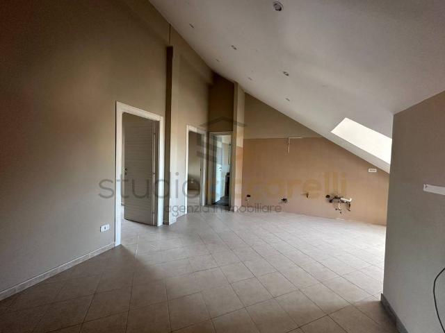 Penthouse in Via San Vito, Giugliano in Campania - Photo 1