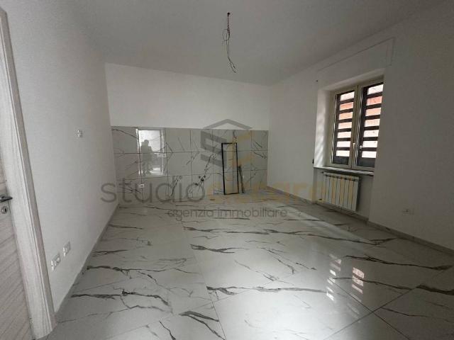 2-room flat in Via 1 Maggio, Giugliano in Campania - Photo 1