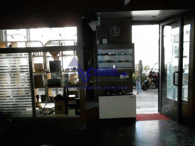 Shop in Via Antonio Locatelli, Bergamo - Photo 1