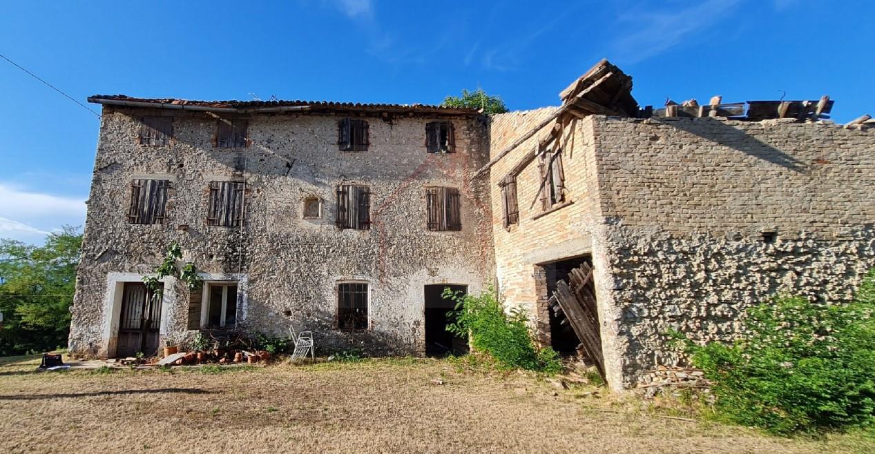 Rustico in vendita a Volpago Del Montello