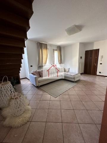 3-room flat in Via Europa, Giavera del Montello - Photo 1