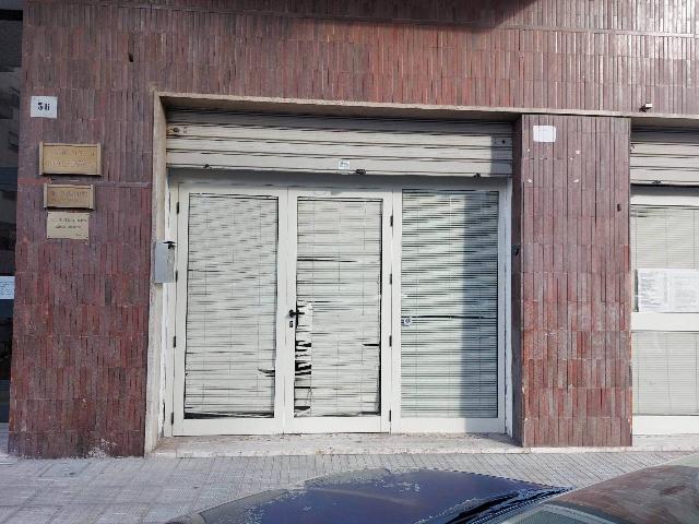 Geschäft in Via Lazio 29, Cosenza - Foto 1