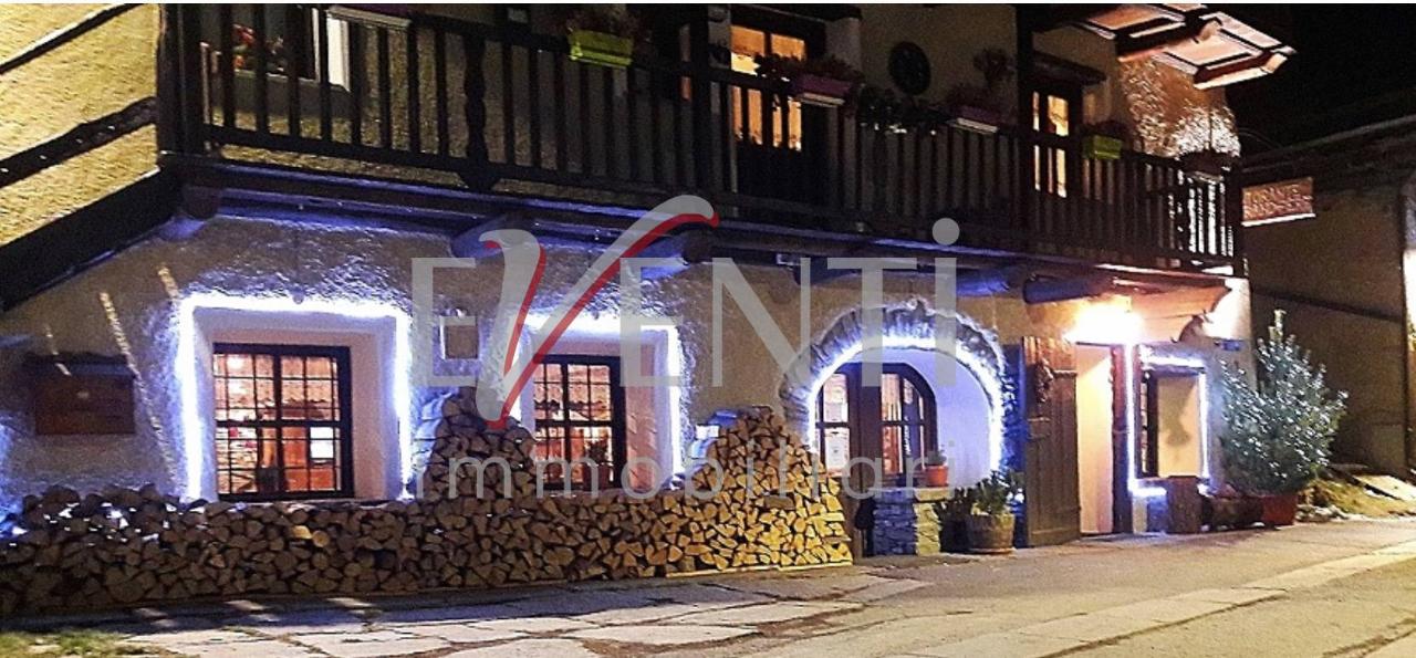 Ristorante in Via Forte Seguin 14, Sestriere, {3} - Foto 1