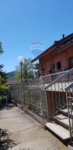 3-room flat in Via Vaccarezza 42g, Casella - Photo 1