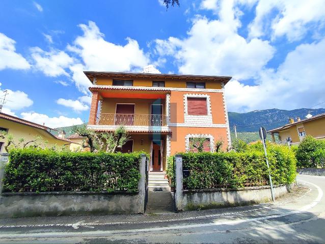 Mansion in Via Benedusi, Botticino - Photo 1