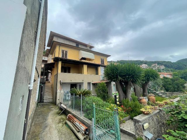 Terraced house, Pietrasanta - Photo 1