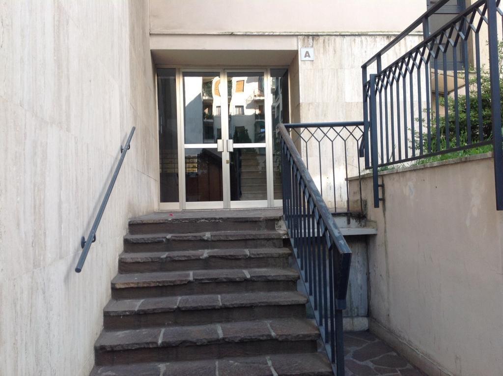 Ufficio in Piazzale Europa, Gallarate, {3} - Foto 1