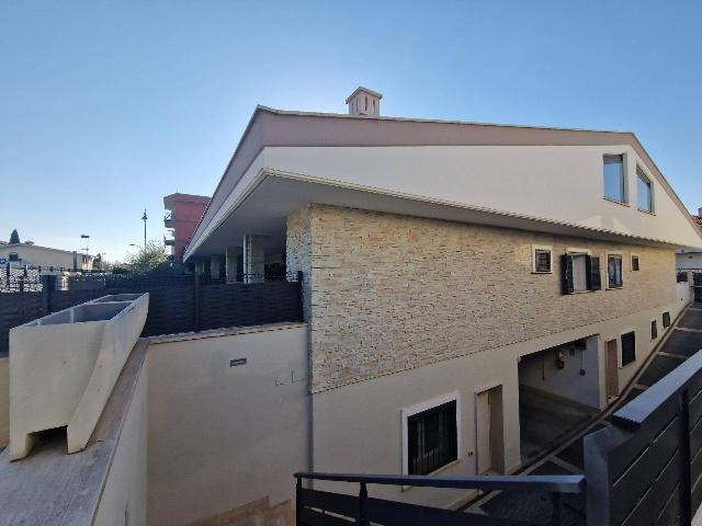 Villa in Via Mura dei Francesi 18, Ciampino - Foto 1