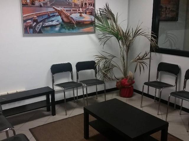 Shared office in Circonvallazione Orientale, Roma - Photo 1