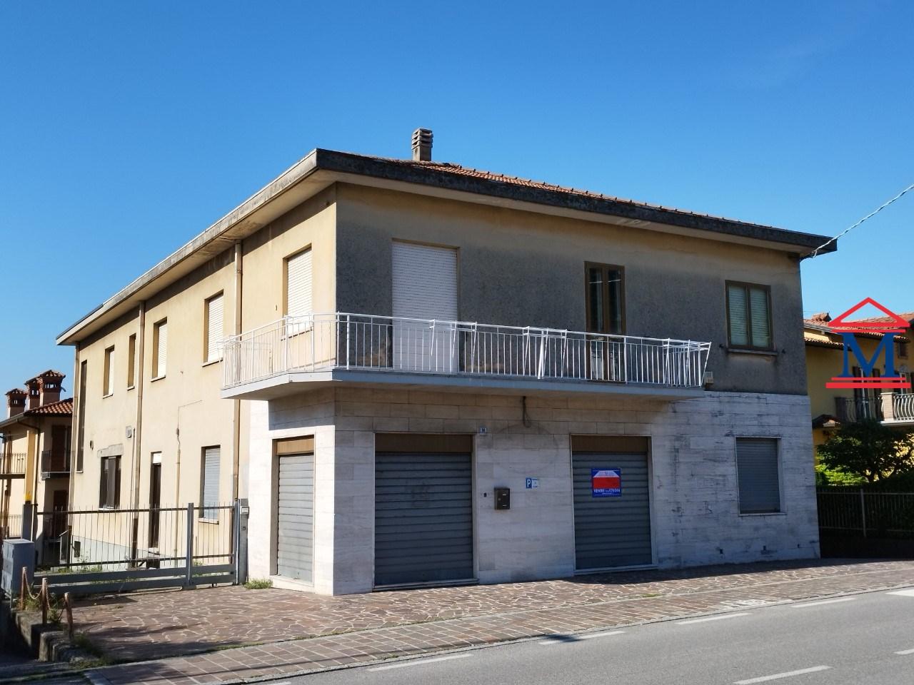 Villa in vendita a Almenno San Salvatore