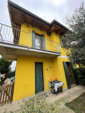 Terraced house in Corso Arnaldo Fraccaroli 139, Villa Bartolomea - Photo 1