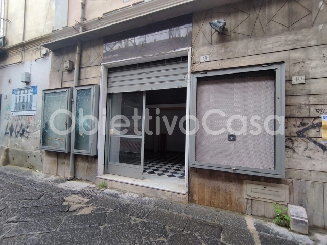 Shop in Via Giambattista Vico, Caserta - Photo 1