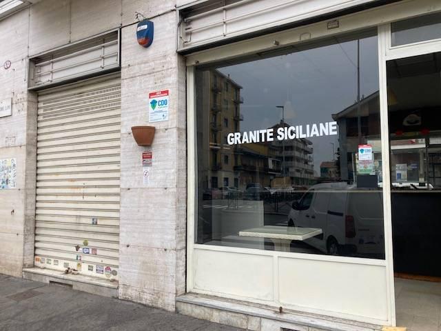 Geschäft in Via Bernardino Luini 110, Torino - Foto 1