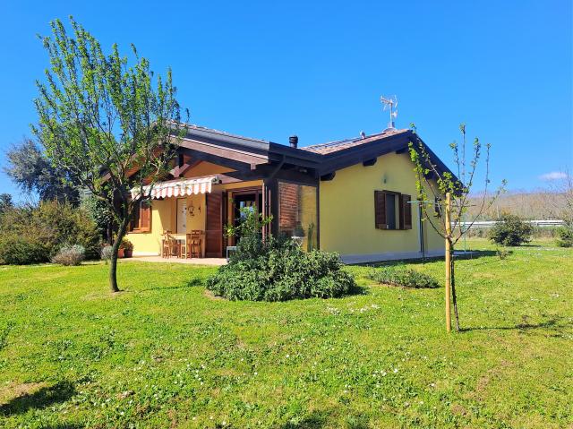 Villa in {3}, Via Nuova - Foto 1