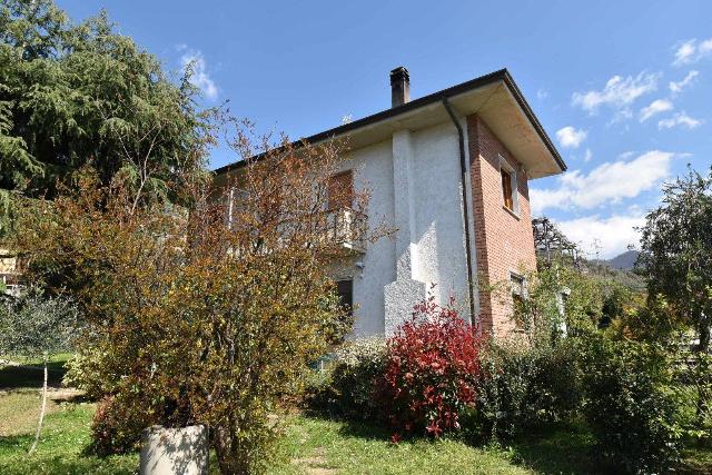 Villa in Via del Pigone 83m, Seravezza - Foto 1