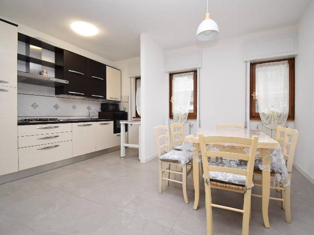 4-room flat in Via Fratelli Rosselli 54, Seravezza - Photo 1