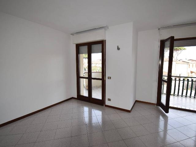 4-room flat in Via Piave, Seravezza - Photo 1