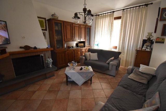 Villa in {3}, Via Sarzanese - Foto 1