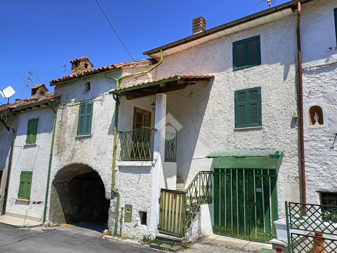 Casa indipendente in vendita a Cantalupo Ligure