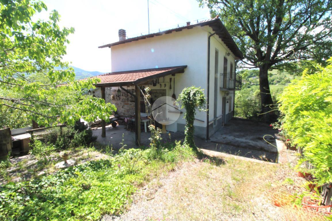 Casa indipendente in vendita a Corniglio