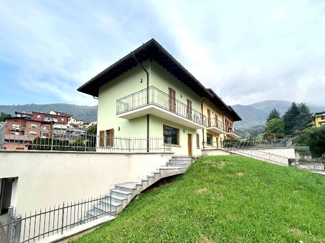 Terraced house in Via Giacomo Leopardi, Gandino - Photo 1