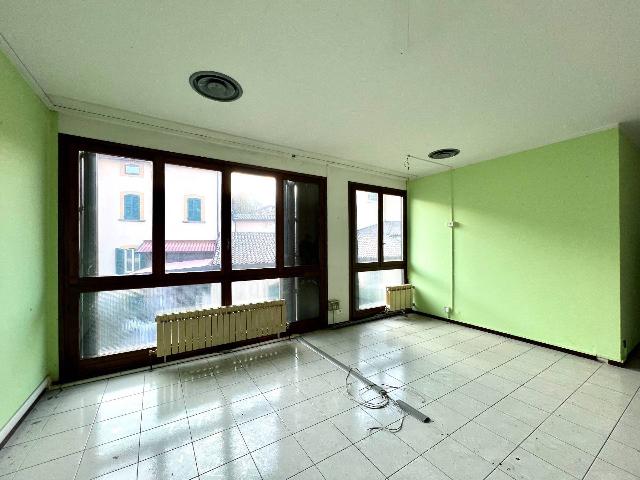 3-room flat in Via Vittorio Gasparini, Albino - Photo 1