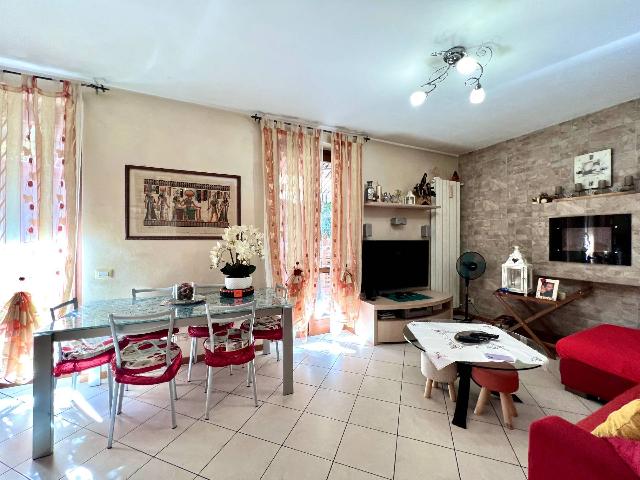 3-room flat in Via Alessandro Manzoni, Gazzaniga - Photo 1