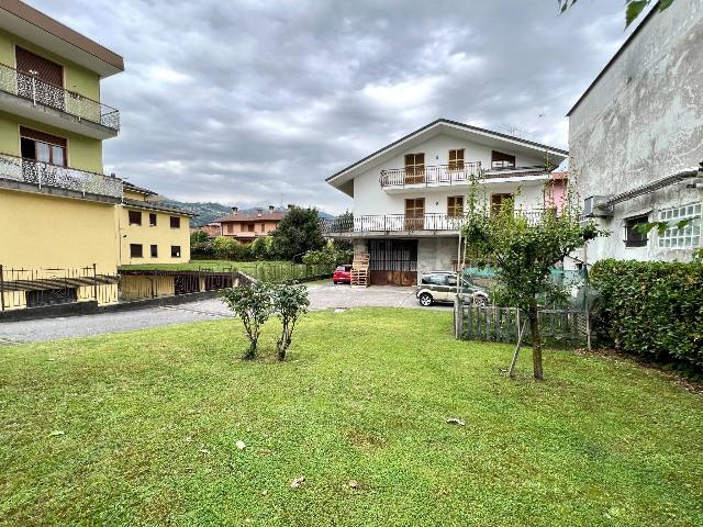 Mansion in Via Enrico Fermi, Cene - Photo 1