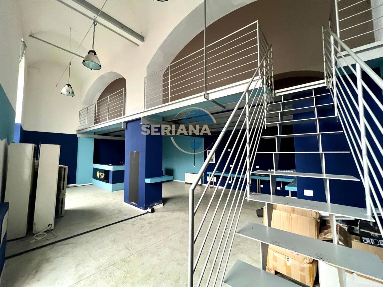 Ufficio in Via Gerolamo Acerbis, Alzano Lombardo, {3} - Foto 1