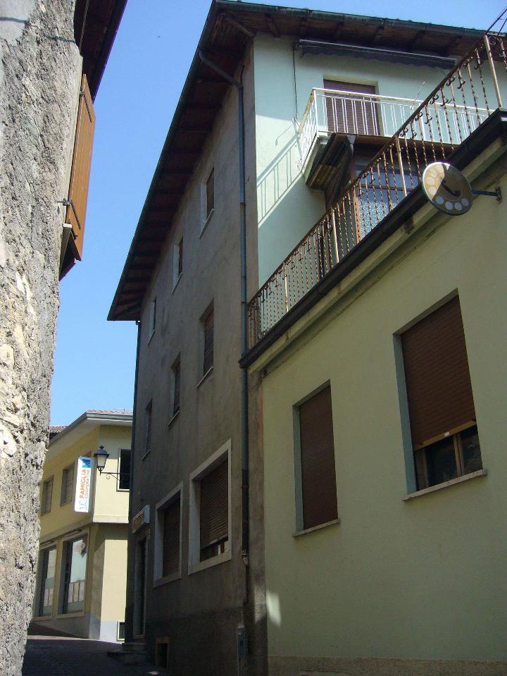 Casa indipendente in vendita a Villa Lagarina