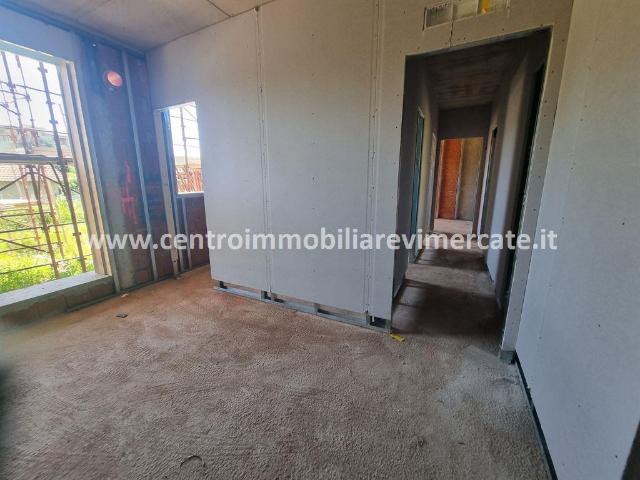 3-room flat in Via Turati, Bernareggio - Photo 1