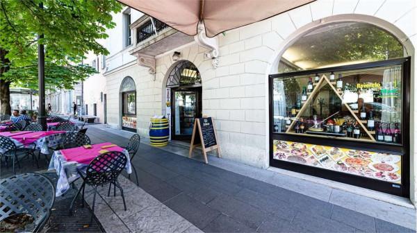 Pizzeria in , Rovereto, {3} - Foto 1