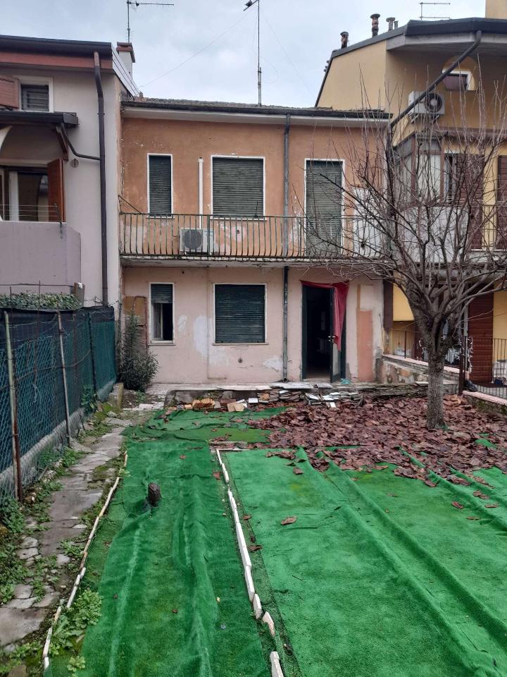 Porzione di casa in vendita a Verona